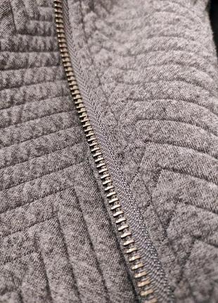 Бомбер легка куртка pep жіноча комбінована р.46 металева блискавка10 фото