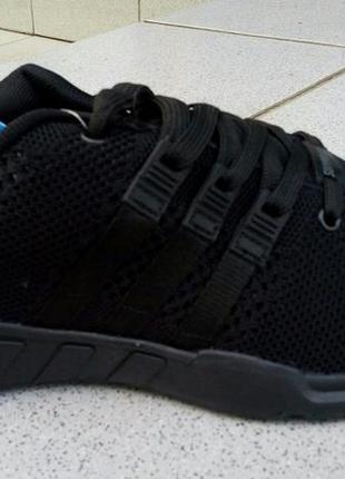 Кроссовки весна-лето