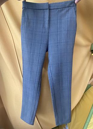 Классические брюки в клетку