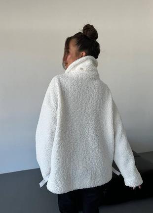 Женская эко шуба шубка белая бежевая шерсть демисезонная осень зима наложка после платья тренд топ продаж8 фото