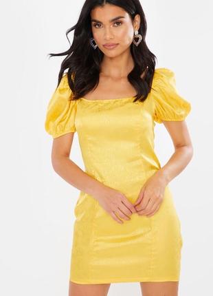Платье футляр женское желтое сатин м