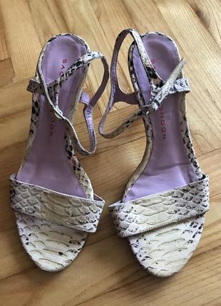 Sacha london испанские полностью кожаные босоножки! р.-37