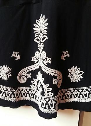 Оригинальная вискозная блузка с великолепным орнаментом.2 фото