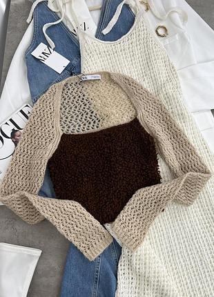 Красивый, комбинированный свитерик от zara