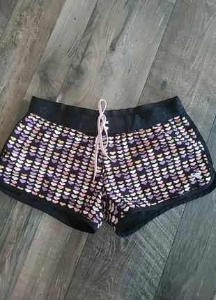 Шорти  сердечки