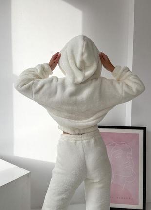 Пижама или домашний костюм тройка штаны +укороченная кофта с капюшоном +носки3 фото