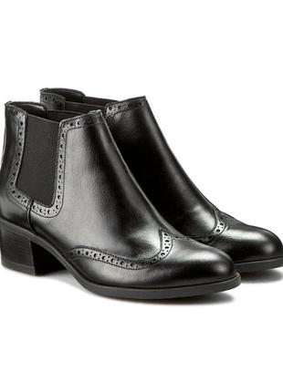 Кожаные женские ботинки челси clarks. 37-38 размер
