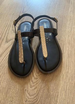 Босоніжки melissa