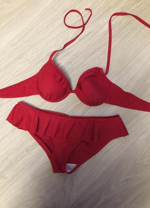 Червоний купальник next