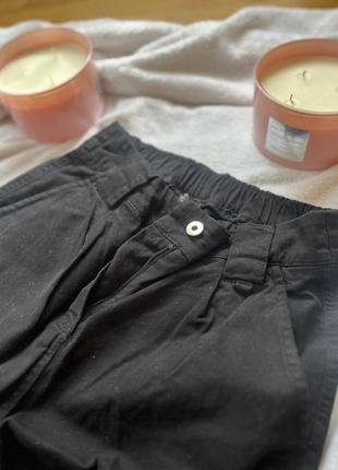 Чорні джинси карго bershka