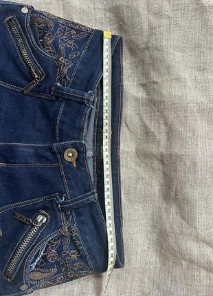 Шорты джинсовые стрейч с вышивкой5 фото