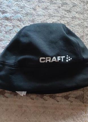 Спортивная шапка на флисе craft