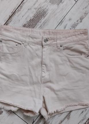 Шортм джинсовые