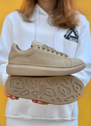 Alexander mcqueen oversized sneakers beige кросівки4 фото