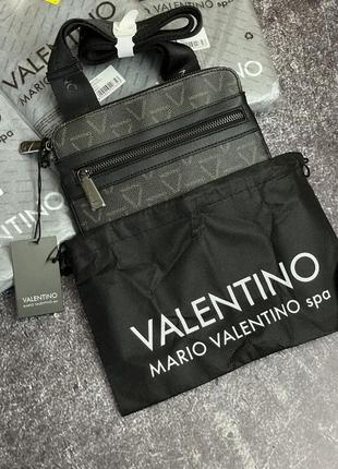 Оригинальная кожаная сумка valentino5 фото