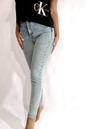 Жіночі світлі джинси / жіночі джинси / облягаючі джинси / джинси