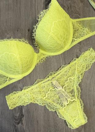 Комплект білизни victorias secret люкс серії