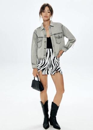 Топ с вырезом