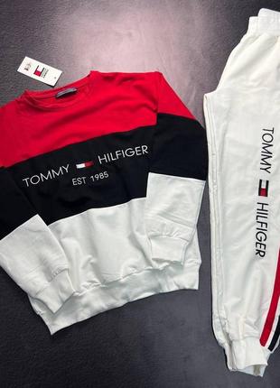 Жіночий костюм tommy hilfiger1 фото