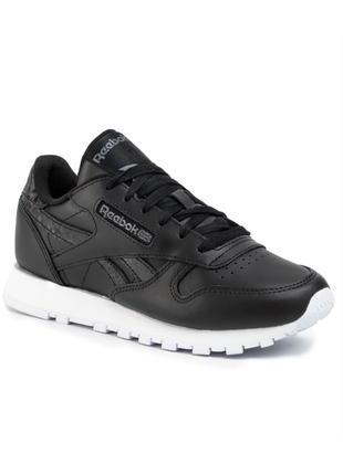 Женские кроссовки reebok classic leather dv8155