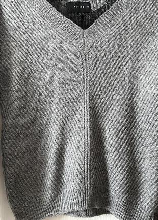 Серый свитер с кружевом mohito xxs9 фото