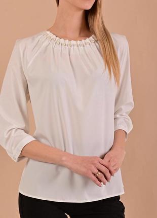 Блузка женская кремовая