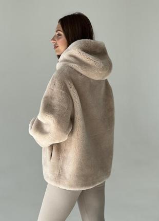 Натуральна овчина супер шубка з капюшоном