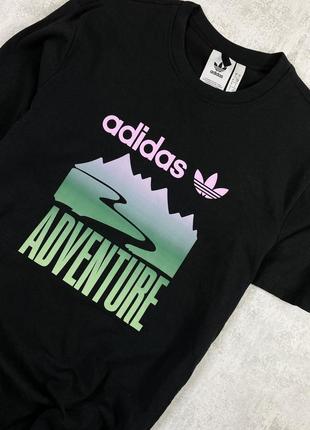 Adidas adventure mountain logo: стиль и комфорт в один клик2 фото