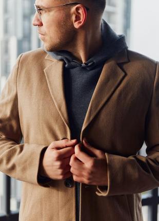 Стильное пальто мужское демисезонное8 фото