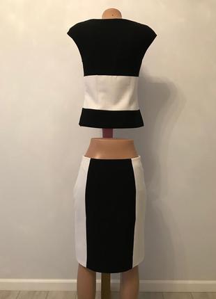 Элегантный черно-белый костюм топ и юбка natali bolgar размер 36/s/442 фото