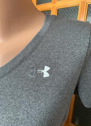 Сіра футболка under armour heat gear2 фото