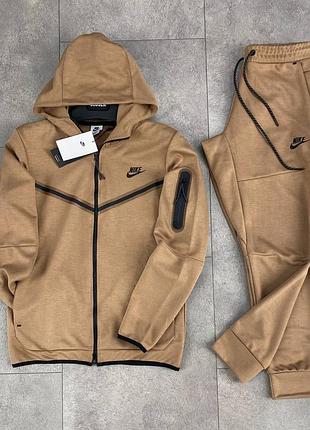 Костюм спортивний найк теч фліс коричневий / nike tech fleece