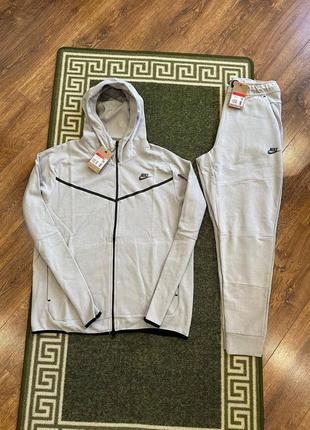 Спортивный костюм nike tech fleece