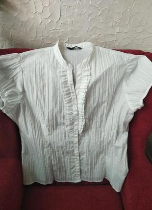 Очень красивая белая блузка размер 52-54