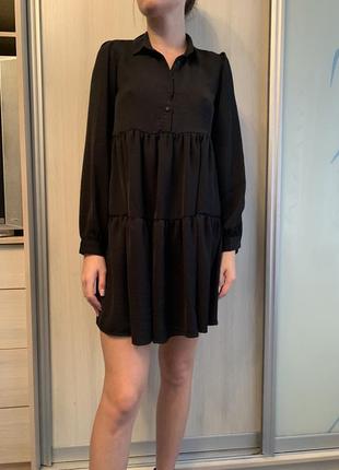 Платье черное с рукавами и спрятанными карманами