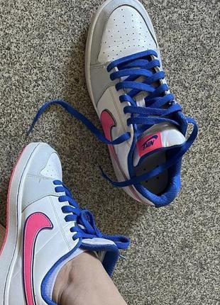 Кроссовки nike
