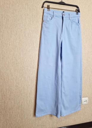 Голубые широкие джинсы divided h&amp;m2 фото