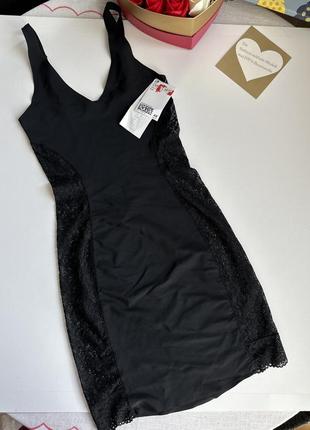 Нова з маг етикеткою безшовна корегуюча сукня утяжка білизна для корекції фігури від h&m 💙💛