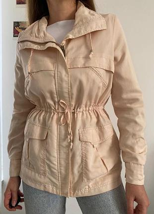 Ветровка, легкая курточка