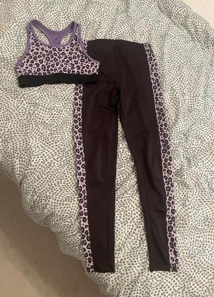 Костюм для спорта