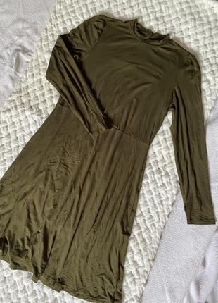 Трикотажна сукня хакі