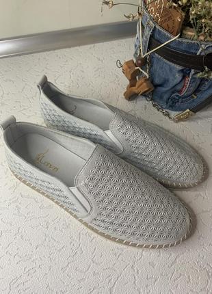 Мокасины женские , кожа , 36 размер (23,5 см) 39 (25 см) lonza