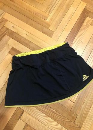 Короткая теннисная юбка adidas