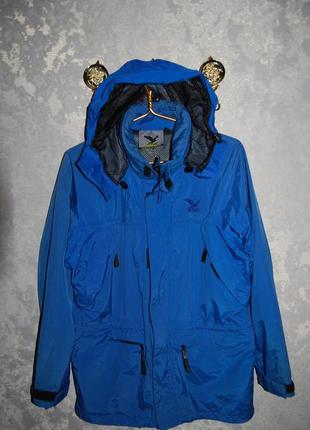 Куртка — вітровка на осінь salewa powertex, типу (tnf) оригінал. на 50- 52 р-р, по бирці — m