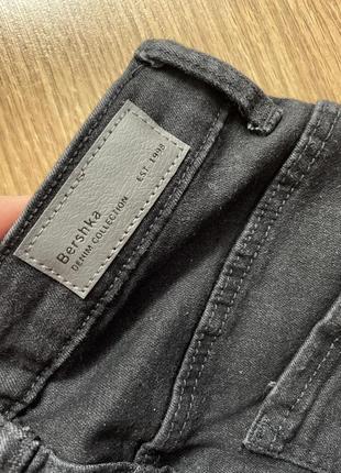 Нові чорні завужені джинси bershka 36 розмір5 фото
