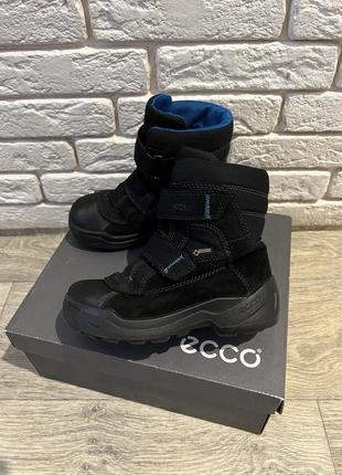 Продам зимние ботинки ecco р. 27