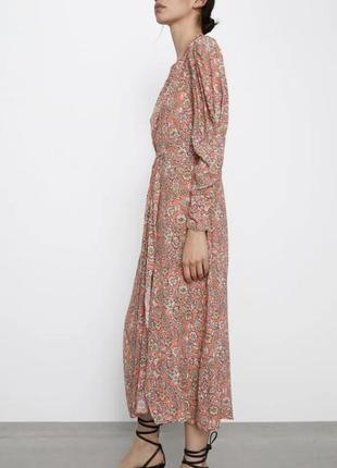 Zara платье в цветочный принт s3 фото