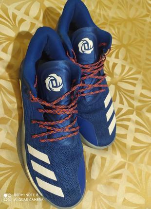 Кроссовки баскетбольные adidas react derrick rose