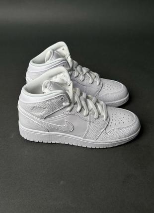 Кроссовки женские jordan air 1 mid(gs) (554725-130) р. 36,5-40 р. 36,5-40