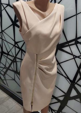 Шикарное женственное бежевое платье lipsy london 46-48 размер